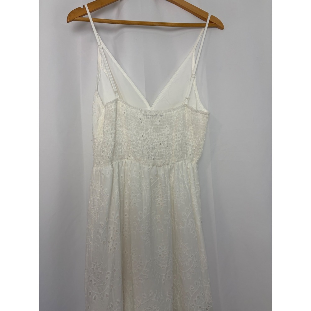NWT White Eyelet Lace Maxi Dress V-Neck Large Boho Summer Bridal Cottagecore - Picture 5 of 11